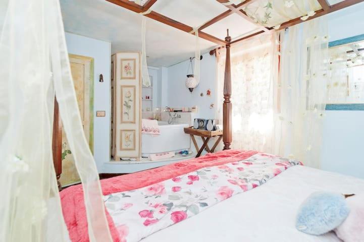 La Casa Fra Gli Ulivi Luxury Apartments With Pool Near Cinque Terre And Tuscany مونتيمارتشيلو المظهر الخارجي الصورة