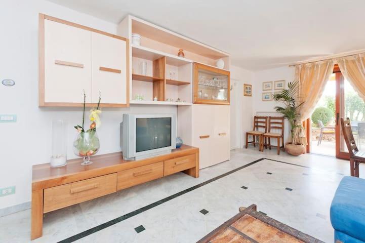 La Casa Fra Gli Ulivi Luxury Apartments With Pool Near Cinque Terre And Tuscany مونتيمارتشيلو المظهر الخارجي الصورة