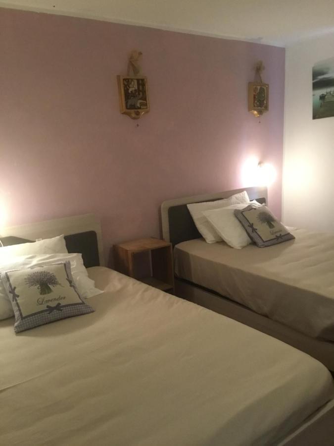 La Casa Fra Gli Ulivi Luxury Apartments With Pool Near Cinque Terre And Tuscany مونتيمارتشيلو المظهر الخارجي الصورة