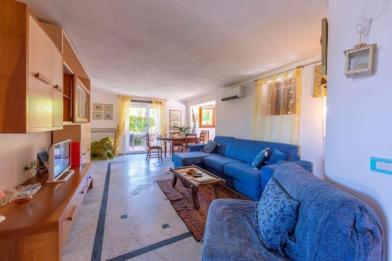 La Casa Fra Gli Ulivi Luxury Apartments With Pool Near Cinque Terre And Tuscany مونتيمارتشيلو المظهر الخارجي الصورة