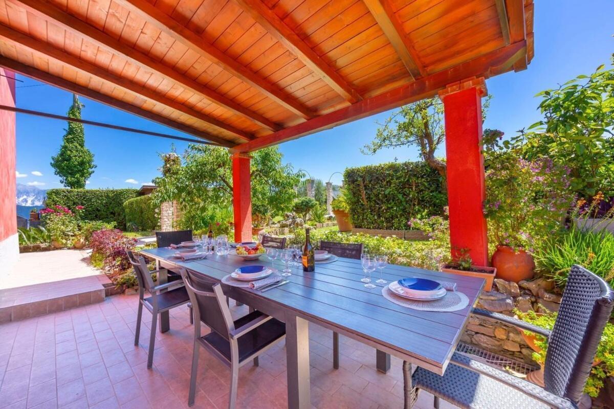La Casa Fra Gli Ulivi Luxury Apartments With Pool Near Cinque Terre And Tuscany مونتيمارتشيلو المظهر الخارجي الصورة