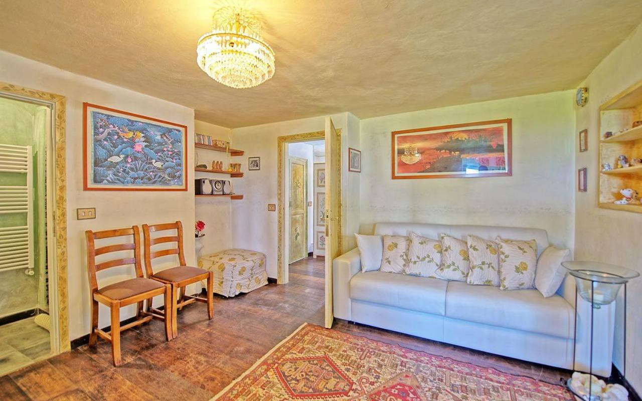 La Casa Fra Gli Ulivi Luxury Apartments With Pool Near Cinque Terre And Tuscany مونتيمارتشيلو المظهر الخارجي الصورة