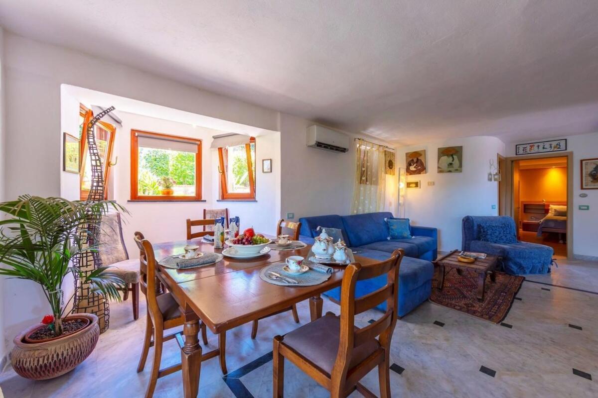 La Casa Fra Gli Ulivi Luxury Apartments With Pool Near Cinque Terre And Tuscany مونتيمارتشيلو المظهر الخارجي الصورة