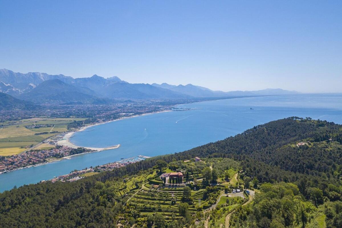 La Casa Fra Gli Ulivi Luxury Apartments With Pool Near Cinque Terre And Tuscany مونتيمارتشيلو المظهر الخارجي الصورة