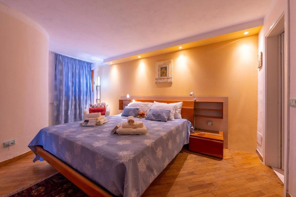 La Casa Fra Gli Ulivi Luxury Apartments With Pool Near Cinque Terre And Tuscany مونتيمارتشيلو المظهر الخارجي الصورة